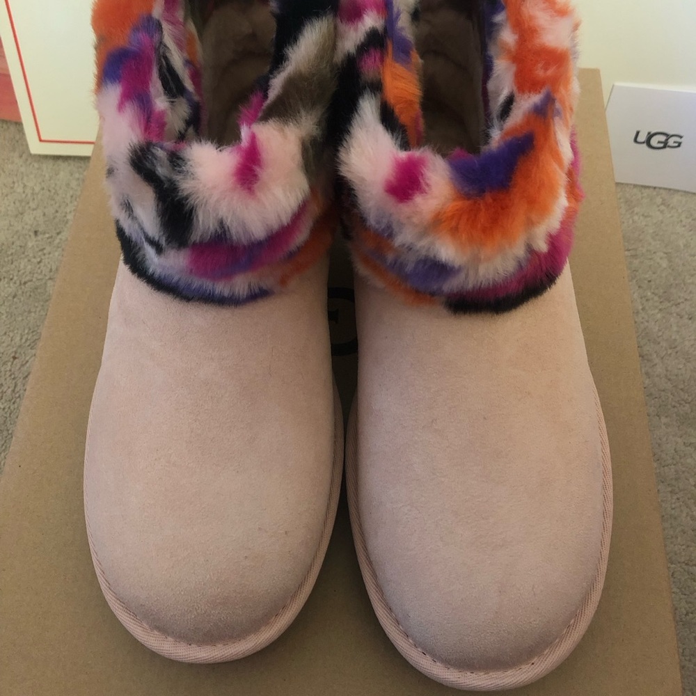 UGG Fluff Pink Motlee Boots